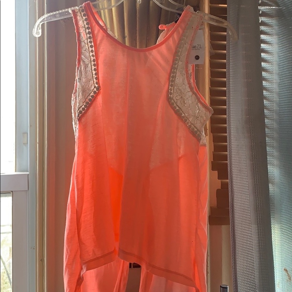 Short to long Fashionable Blouse